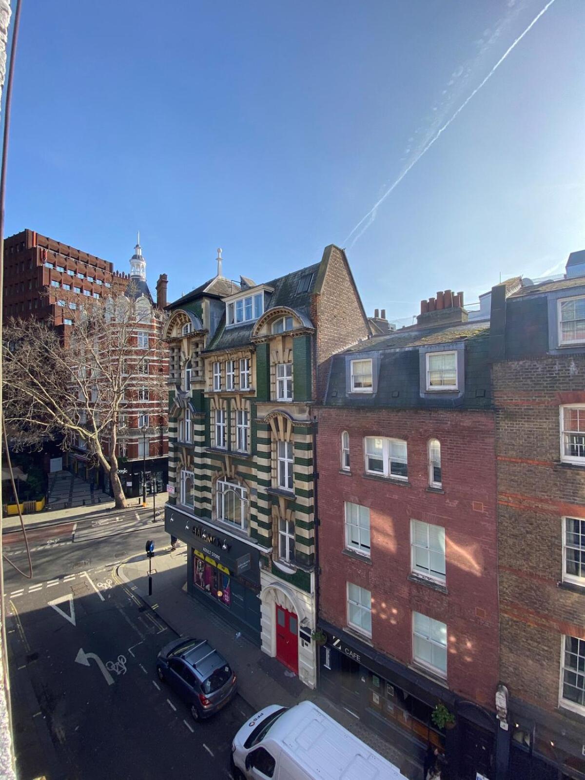 Lovely 2 Bed Flat In Soho! London Ngoại thất bức ảnh